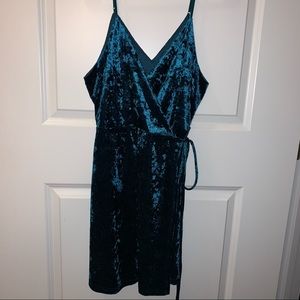 Lulus Emerald Green Velvet Wrap Dress